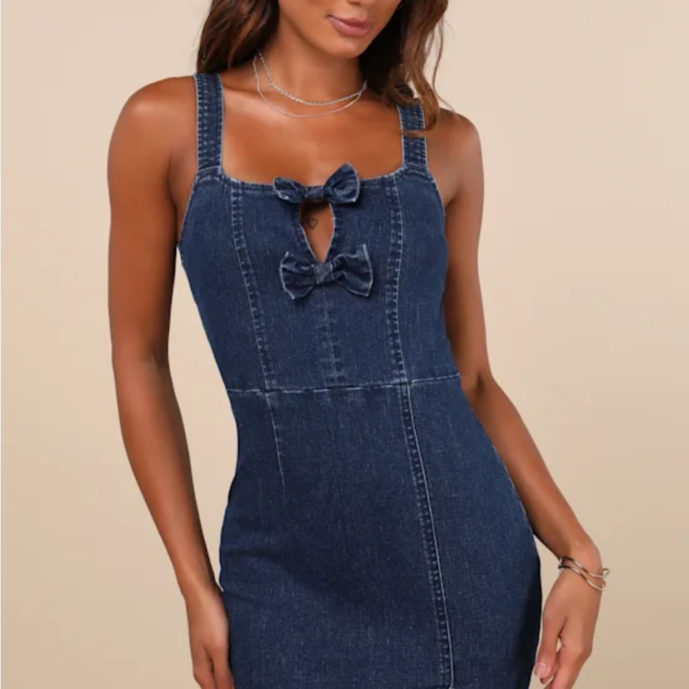 Lulu's Blue Midi Dress with Sweetheart Neckline